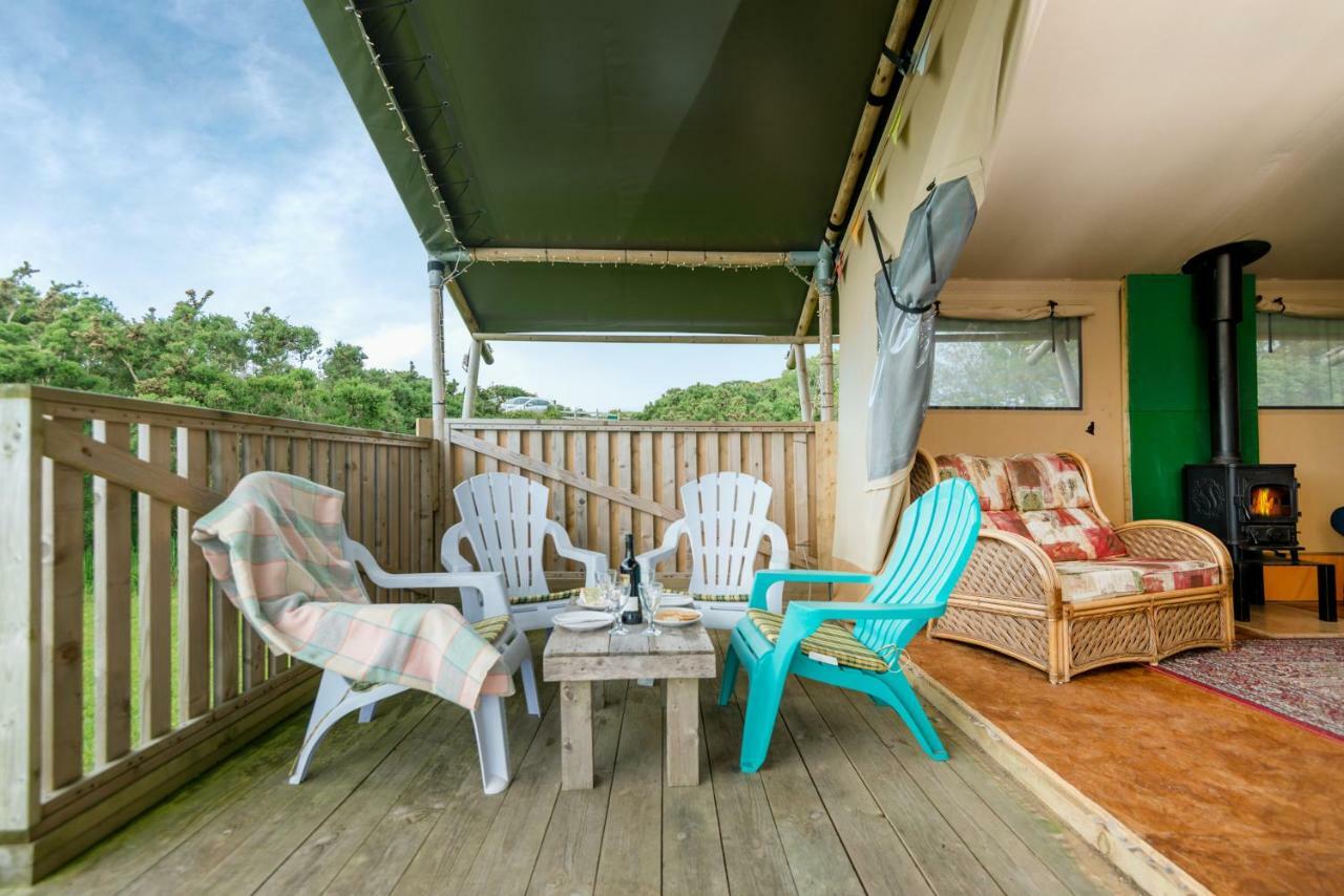 Отель Kidwelly Glamping Экстерьер фото